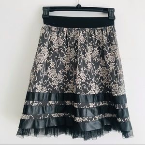 Joe Benbasset Lace Skirt